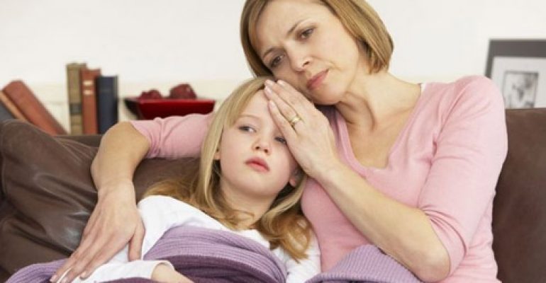 L’INFLUENZA DEI BAMBINI SI CURA A LETTO, NON IN OSPEDALE