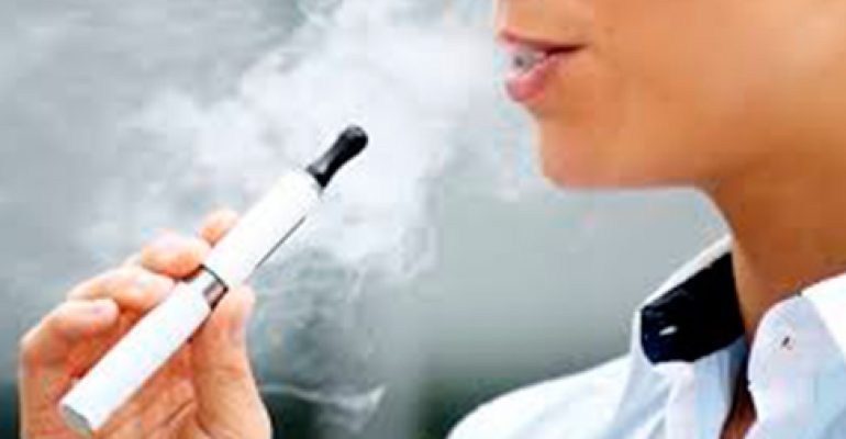 E-CIG: ANCORA APERTO IL DIBATTITO SULLA (PRESUNTA) TOSSICITA’