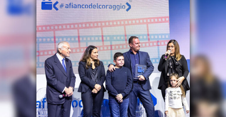 #afiancodelcoraggio: quando l’uomo diventa caregiver della donna malata